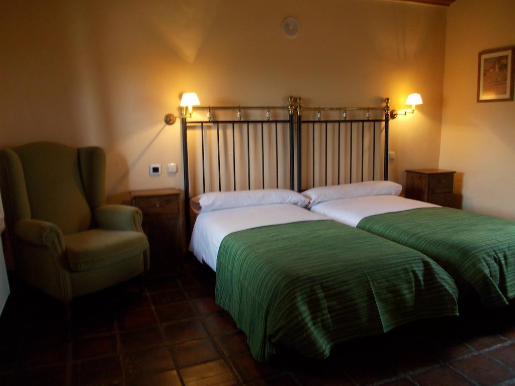 Hotel Los Rastrojos Aranda de Duero Rom bilde