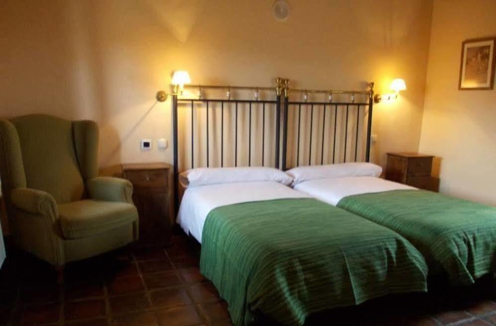 Hotel Los Rastrojos Aranda de Duero Eksteriør bilde